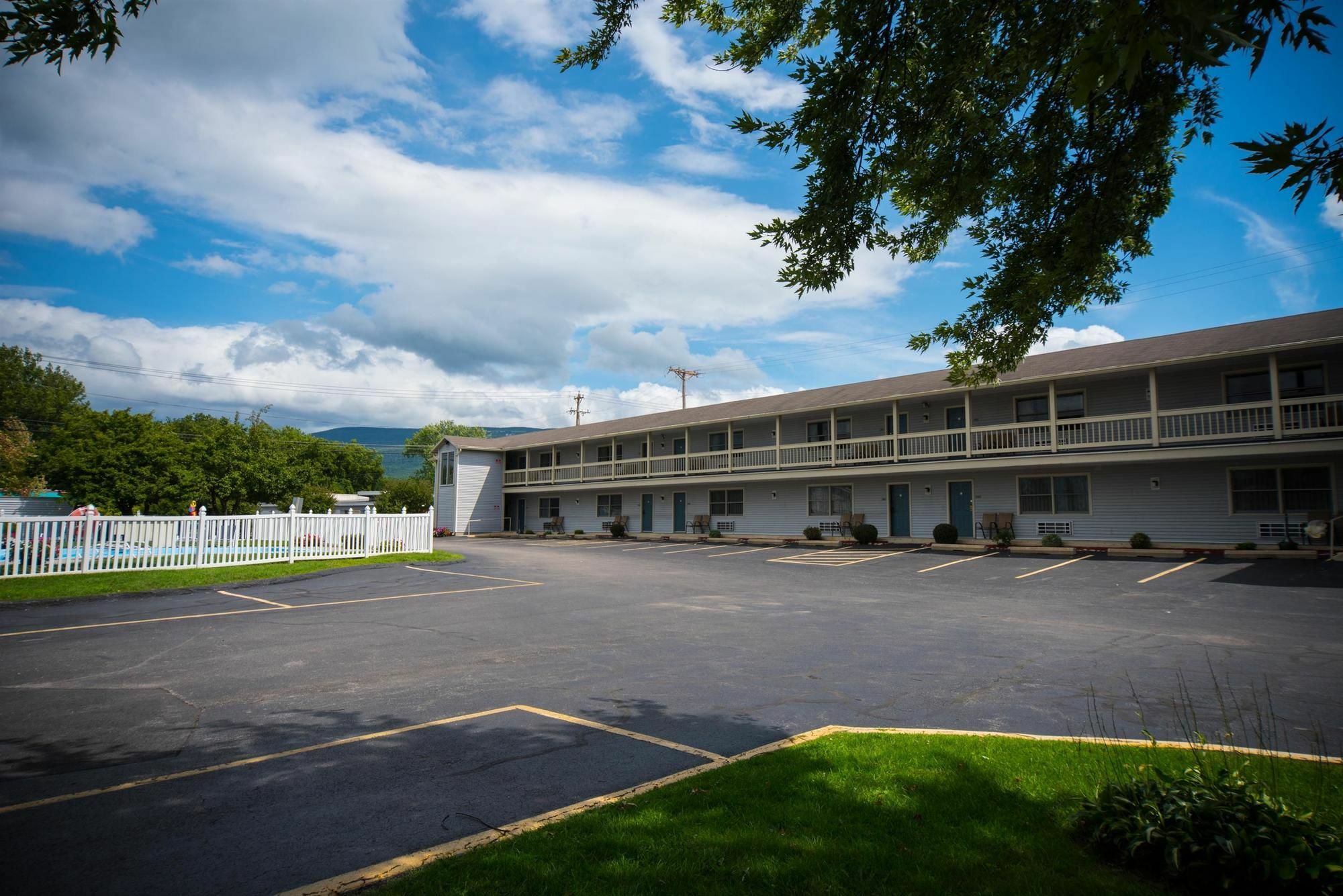 Best Western Bennington Buitenkant foto